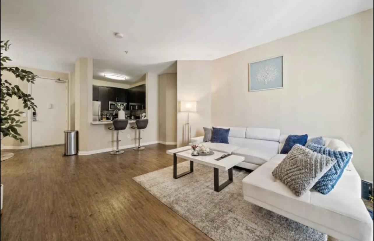 Hotel The Reve Marina 2 Bedrooms With Swimming Pool Free Parking Los Angeles